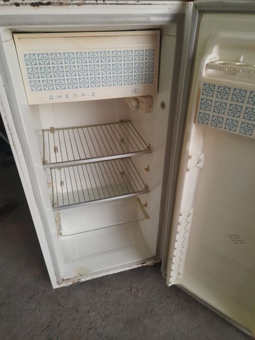 Продам холодильник