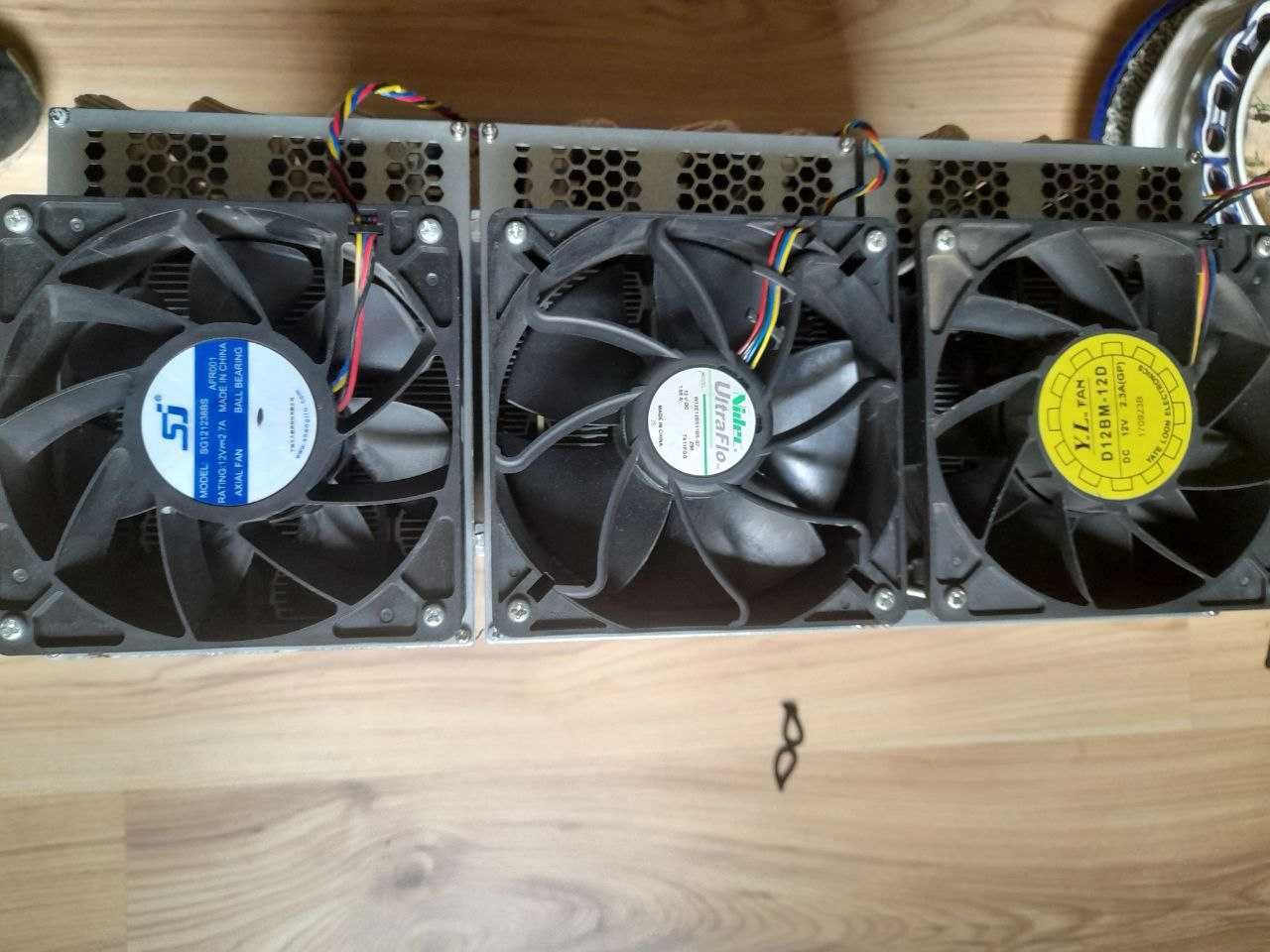 BITMAIN ANTMINER D3 submodel 19. 3G ASIC Miner