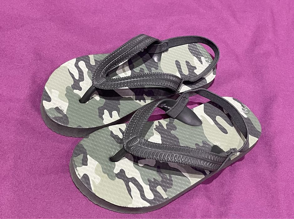 Вьетнамки на резинке детские