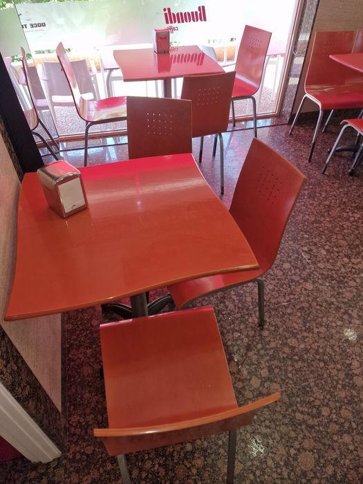 Mobiliário confeitaria
