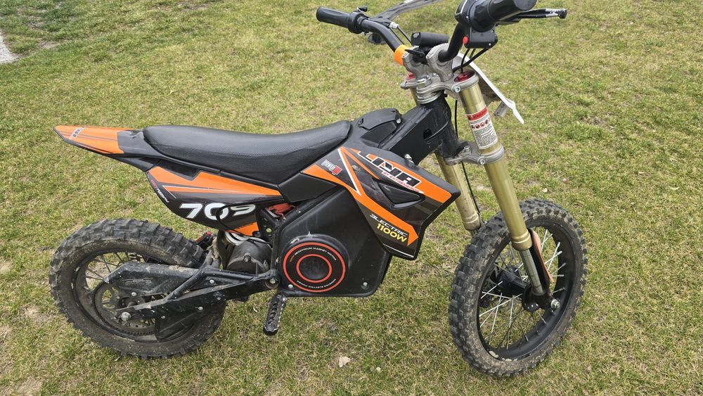 Cross / Kros Elektryczny LIYA 1100W