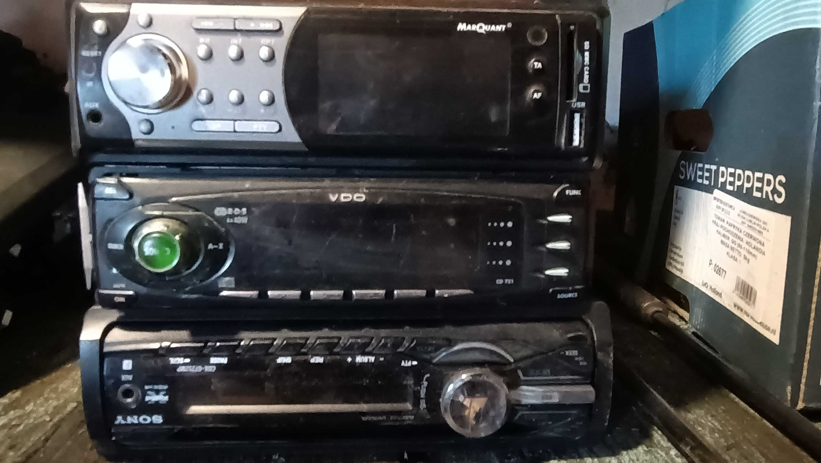 Radio radioodtwarzacz Sony VDO CD SD USB cena za 3 sztuki