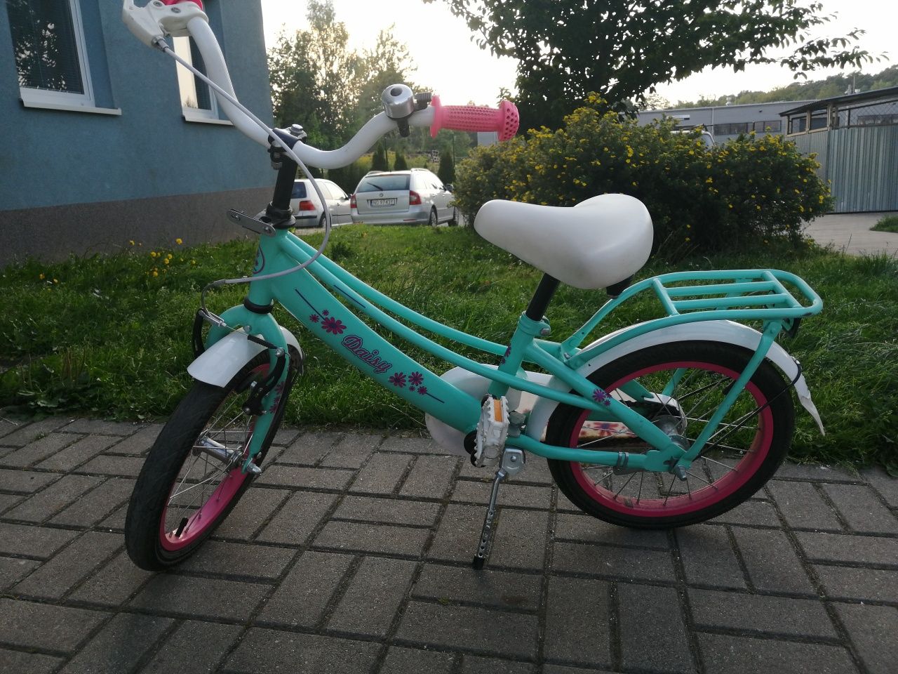 Rower dziewczęcy Daisy 16" miętowo-różowy