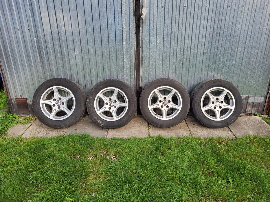 VW  195/65 R15 5x112 KBA44437 Barum Brillantis 2