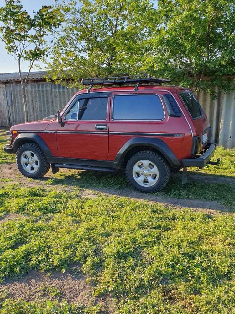 Продам Lada 21213 Niva