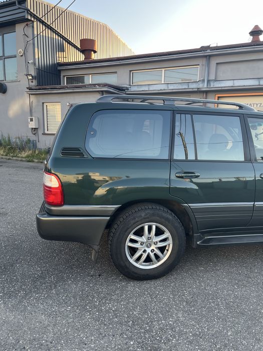 Lexus LX 470 (1998r)