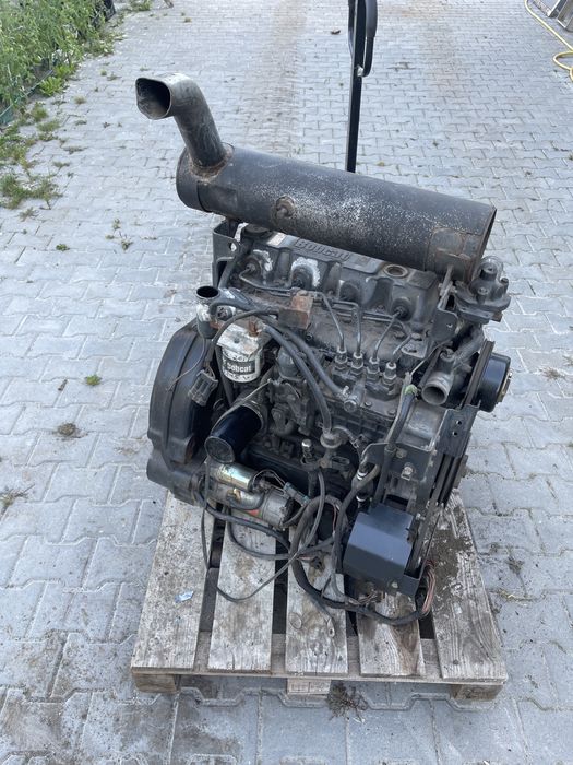 Двигун дизельний Kubota V3300 Турбо