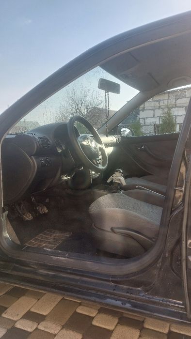 Продаж авто SEAT LEON