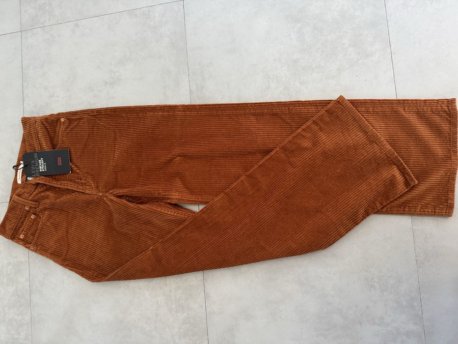 Джинси вельветові . levi’s premium wedgie straight оригинал