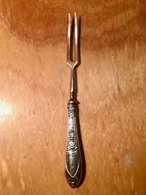 PRATA JAVALI II - 1830 a 1937 - garfo antigo - 18 cm/s