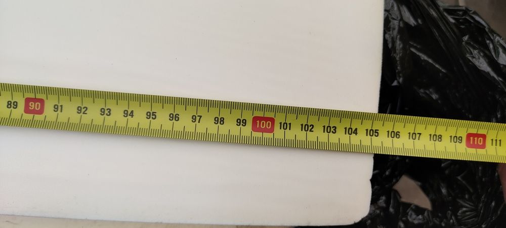 Mata pianka wygłuszająca izolacyjna