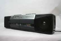 Radiomagentofon SONY CFS-W501L