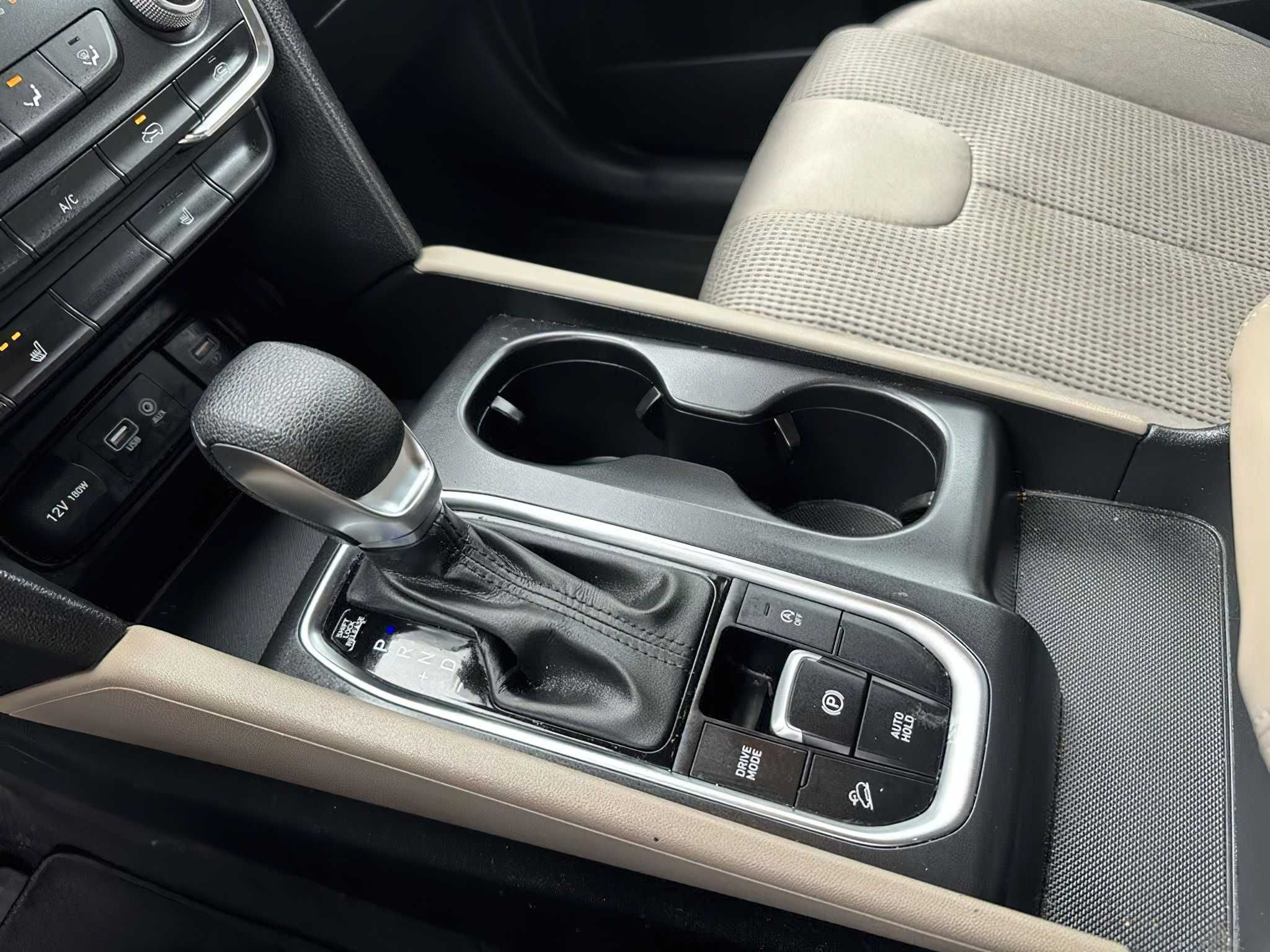 Hyundai Santa Fe SEL  2020