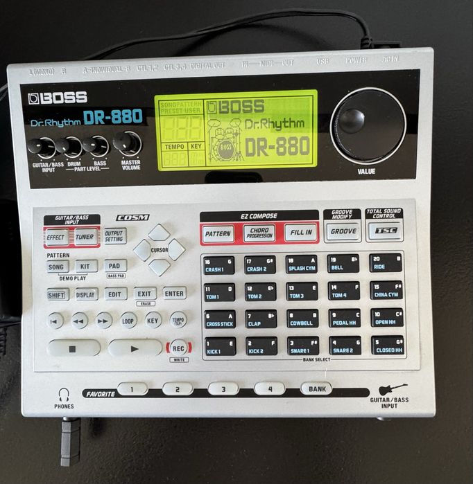Boss Dr.Rhythm DR-880 maszyna perkusyjna / groovebox