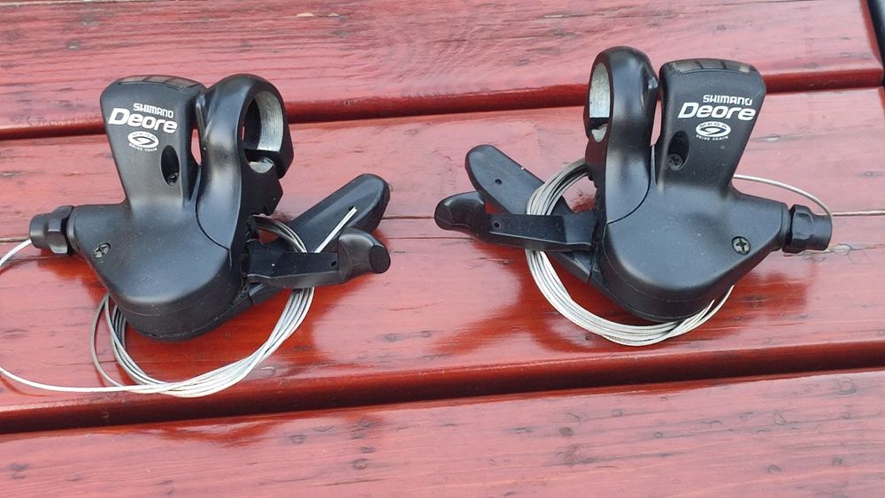 Manetki Shimano Deore SL-m511 , 3x9s.