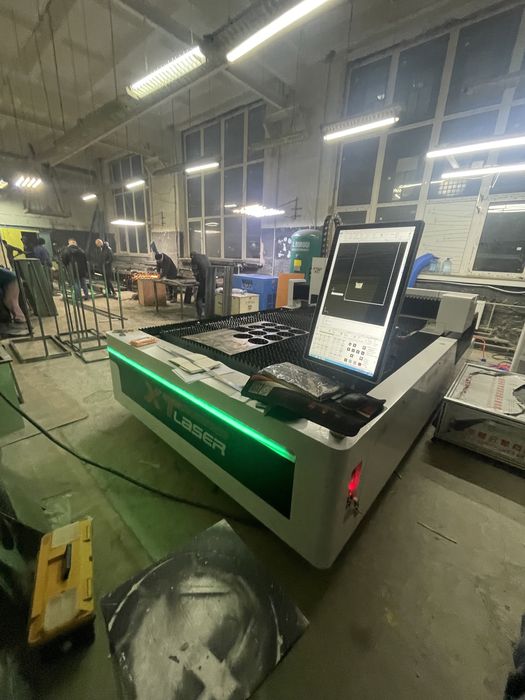 Волоконный лазер 3000х1500 3кВт