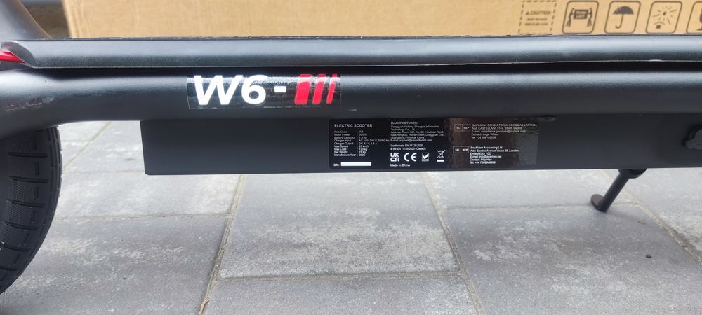 Hulajnoga Elektryczna iscooter w6 Duże koła 10cali 500w Nowa