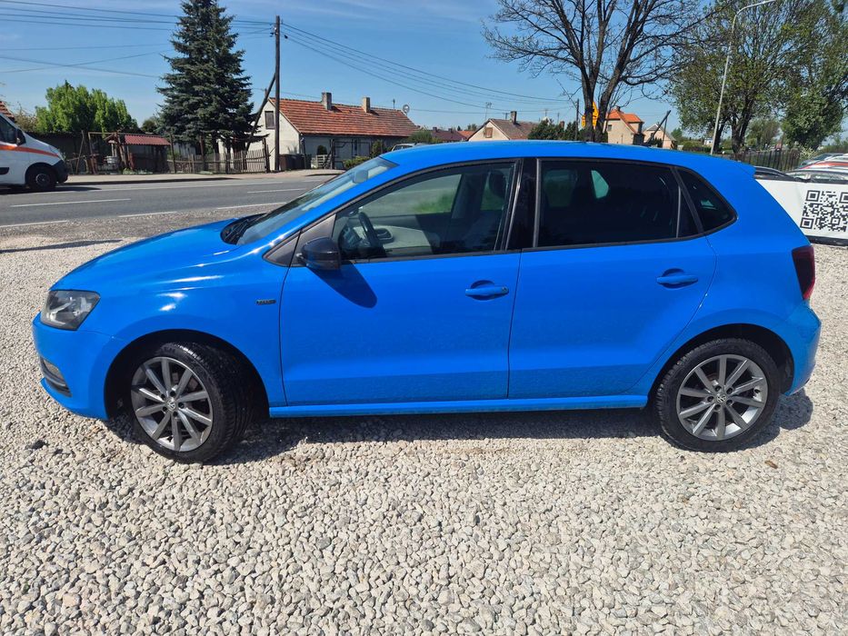 VOLKSWAGEN POLO 2014 1.0 Mpi FRESH Alufelgi nowe opony Serwis 2 klucze
