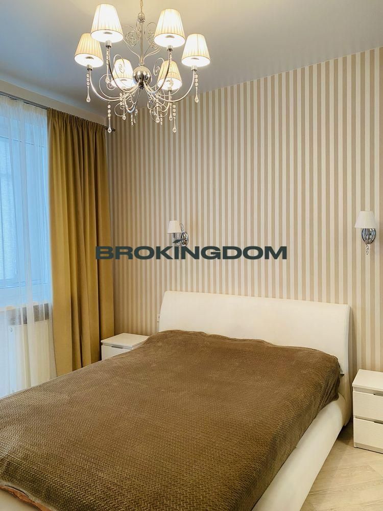 Продаж 1 кім.кв.67 кв. вул.Генерала Шаповалова.ЖК Смарагдовий.