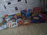 Duży zestaw zabawek edukacyjnych dla dziewczynki gry książki pluszaki
