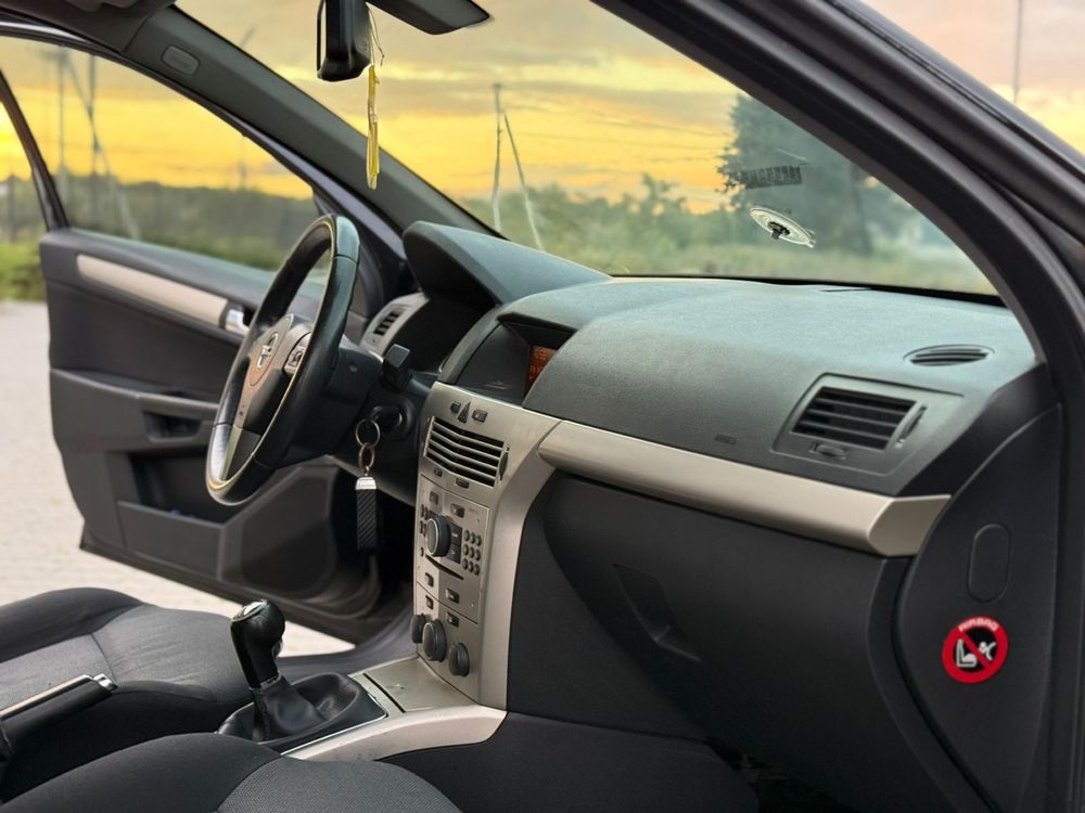 Opel Astra , у гарному стані