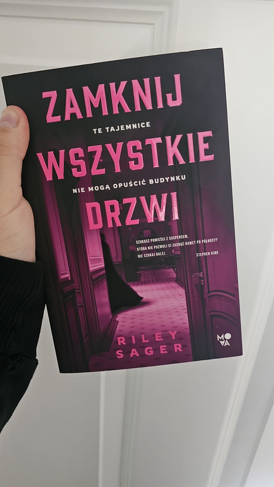 Książka Zamknij wszystkie drzwi