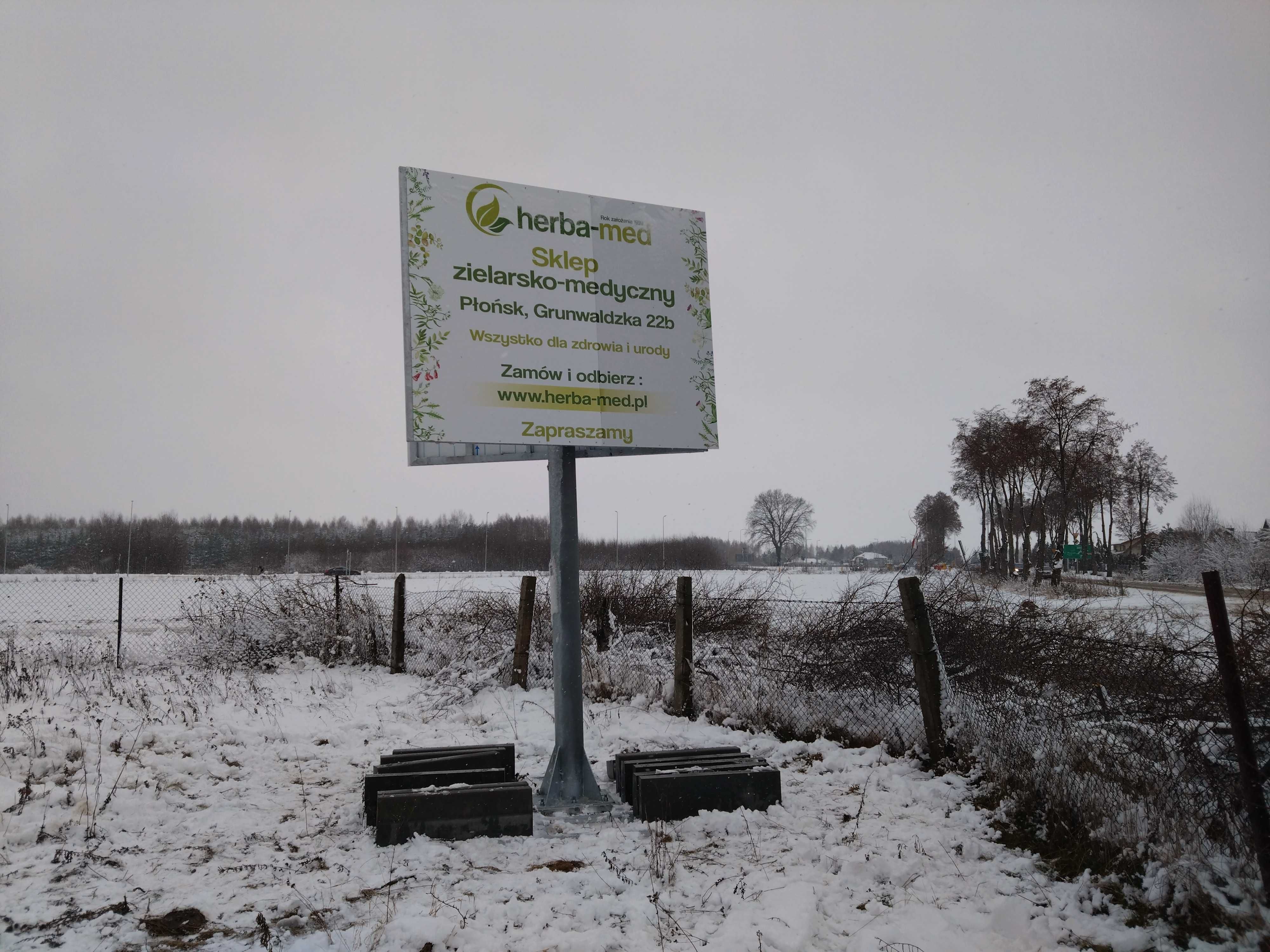 Reklama wolnostojaca, bilbord, konstrukcja reklamowa, baner, pylon