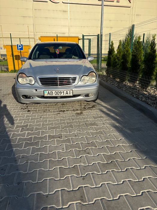 Продам Мерседес с180 компресор