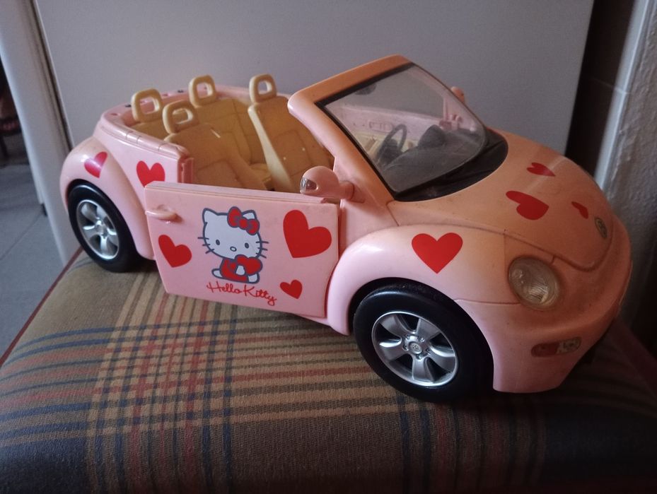 Carro Volkswagen Hello Kitty