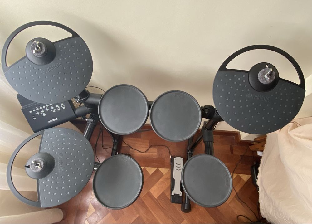 Bateria eletronica dtx 400k