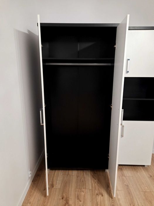 Zestaw mebli: szafa i słupek tanio sprzedam