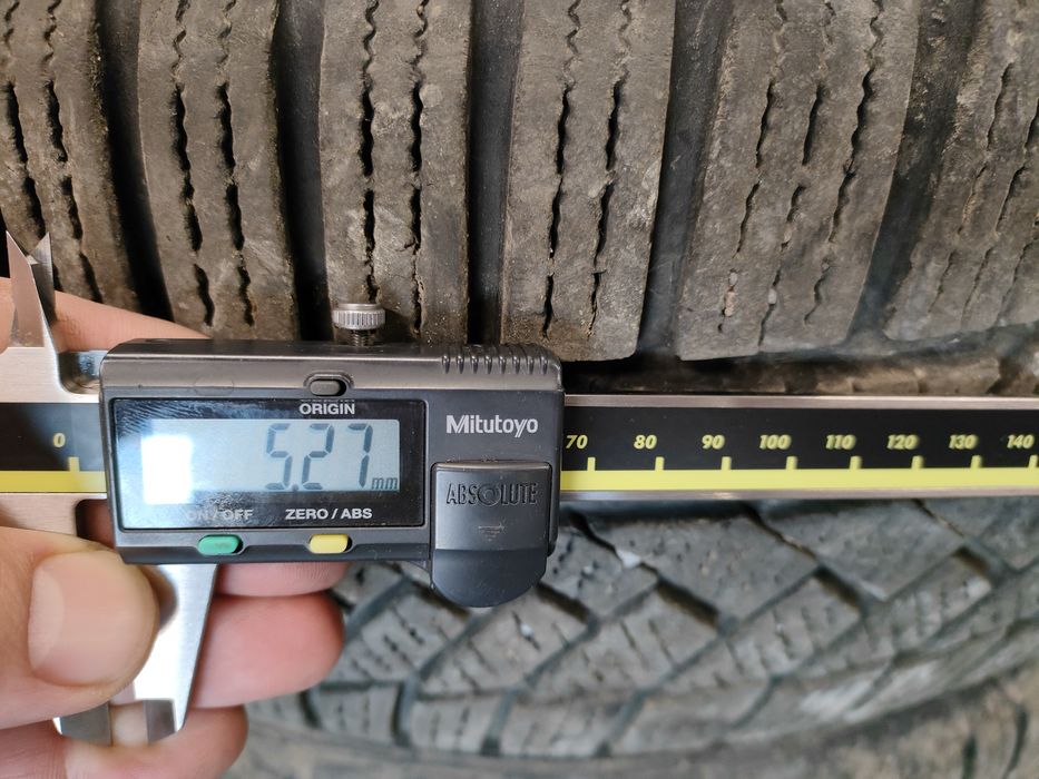 Opony Continental zima 235/55 r 19