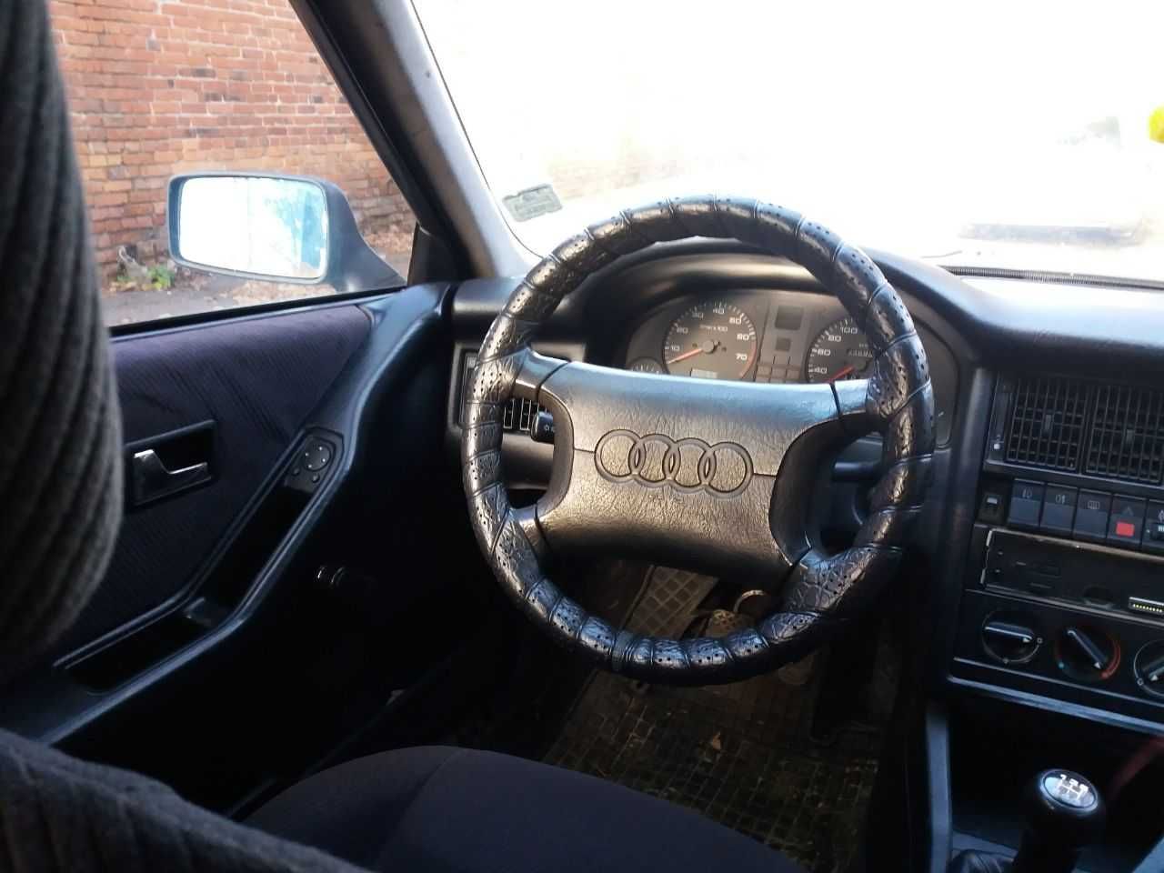 Авто Audi 80 (1993), повний привод