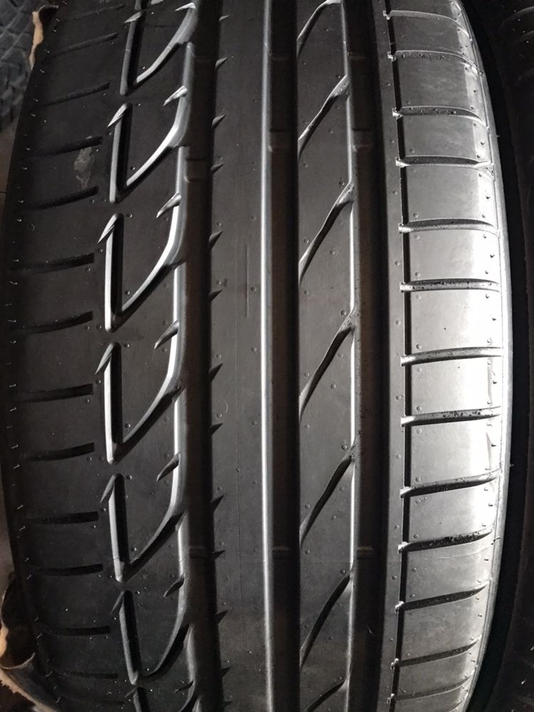 235/40/19 R19 Bridgestone Potenza S001 4шт