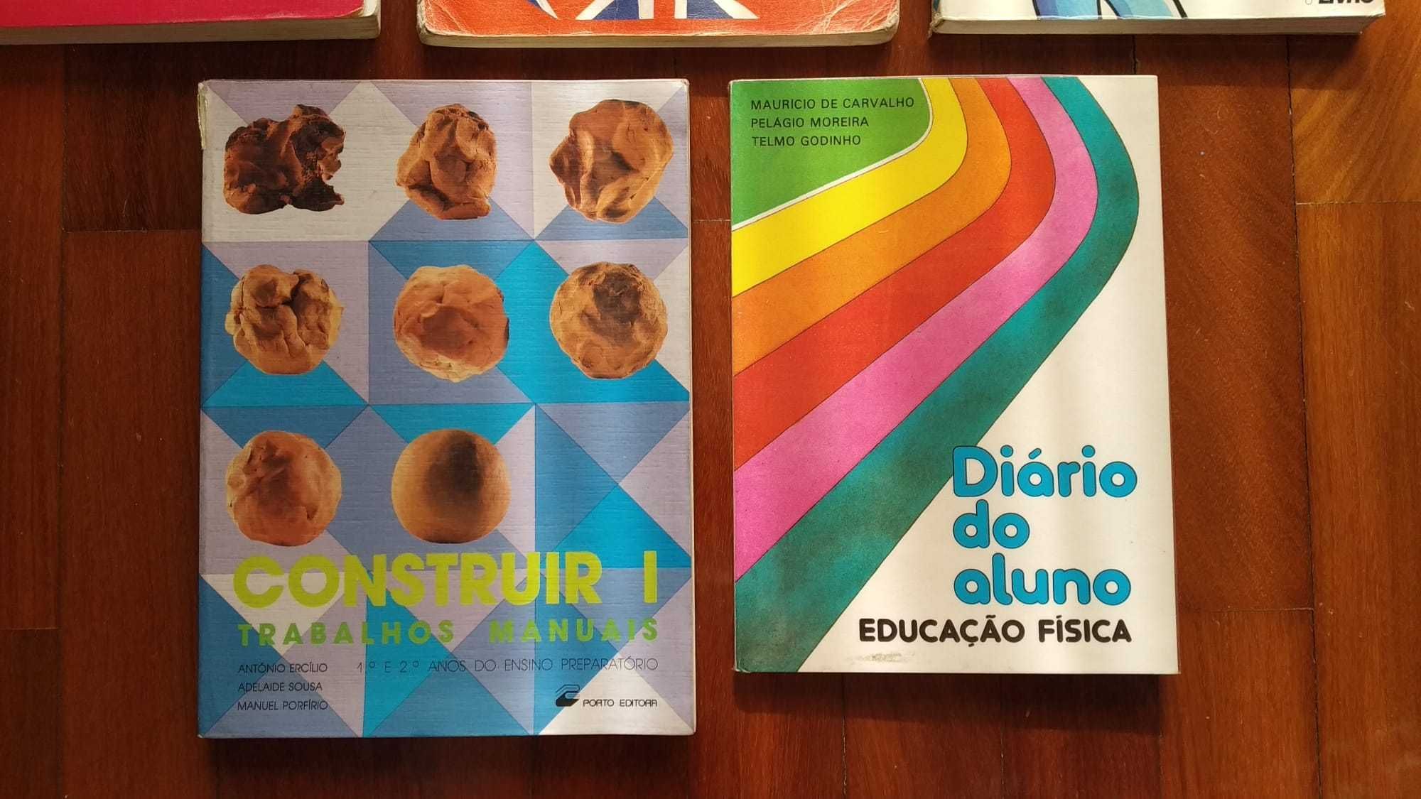 Cinco Manuais Escolares Vintage (Década de 1980) - FAÇA A SUA OFERTA