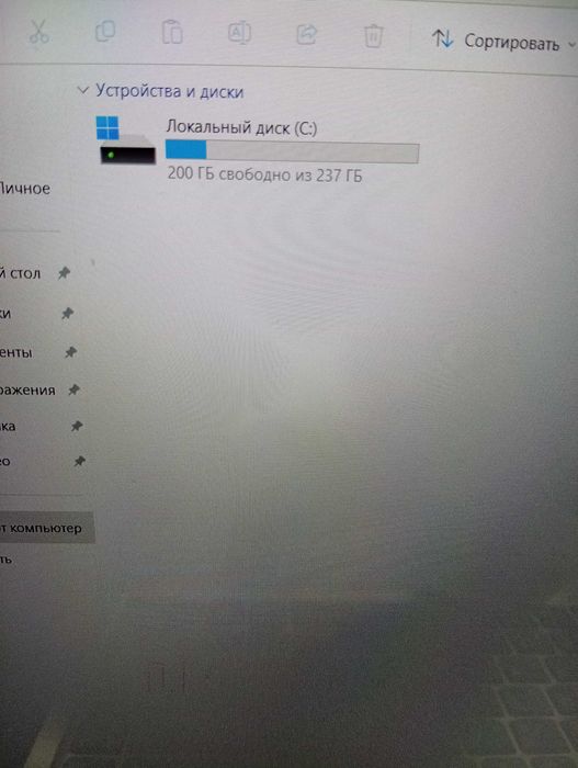 Продам Ноутбук LENOVO IdeaPad 3 15IGL05 (81WQ009ERA)