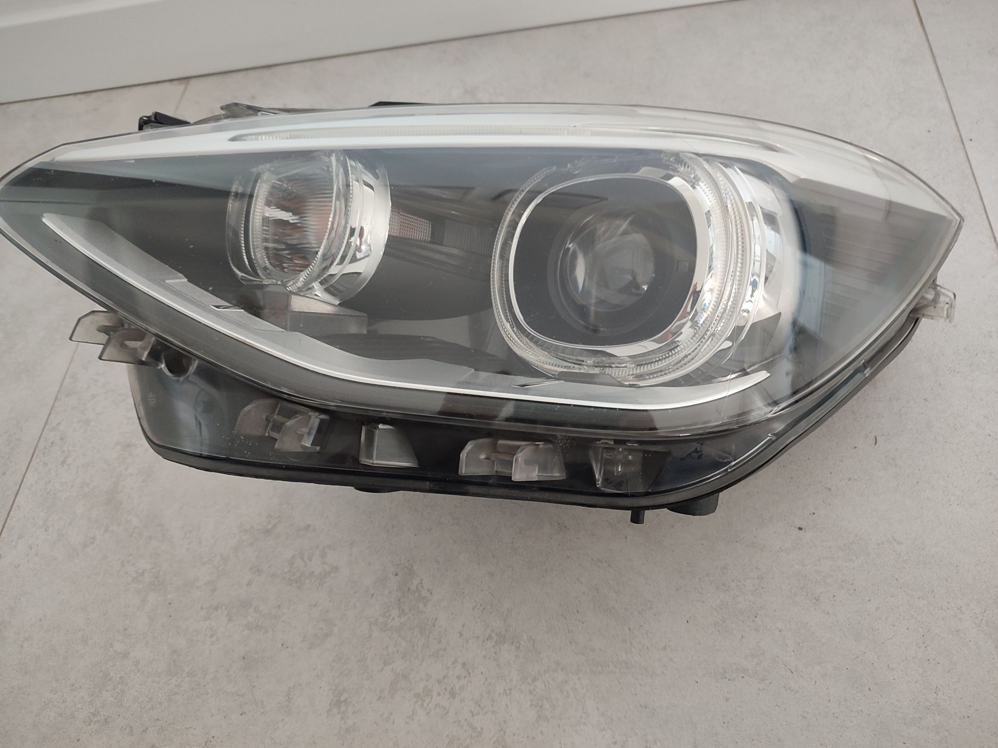 Lampa Reflektor Lewy Przód BMW 1 F20 F21 Bi-Xenon Skrętny Led 15r Oryg