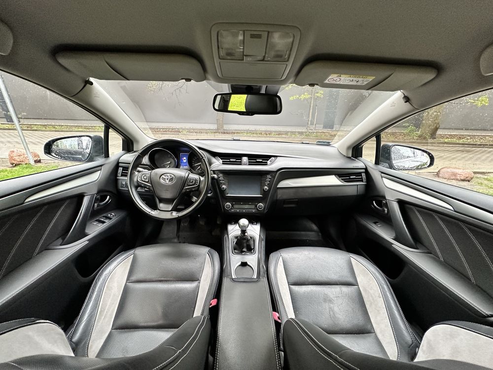 Toyoty Avensis 1.8 gaz/benzyna 2017 Zamiana