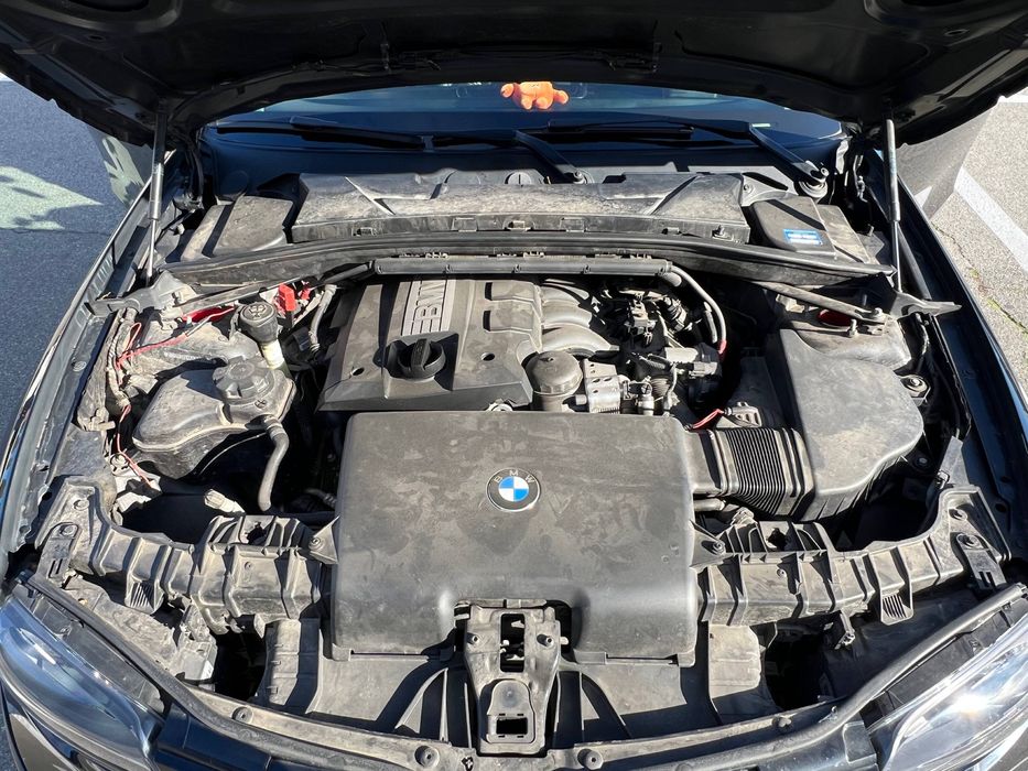 BMW e87 - продам