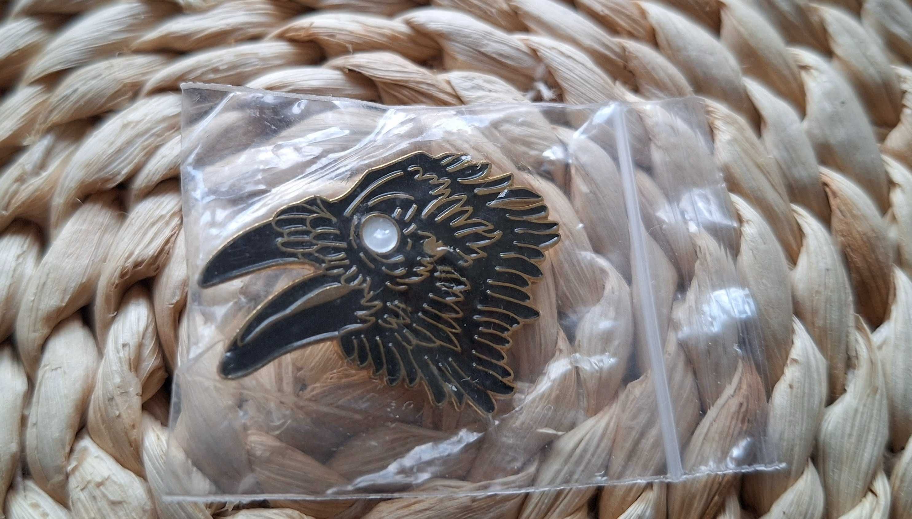 Nowa metalowa przypinka głowa kruka pin, wpinka do ubrań plecaka torby