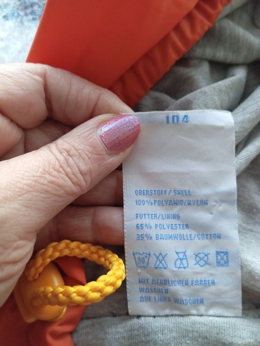 Przeciwdeszczowa kurtka chłopięca