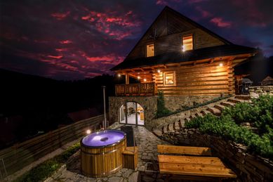 Luksusowa willa w Beskidach dla 14 osób-SPA-jacuzzi,sauna,balia, basen