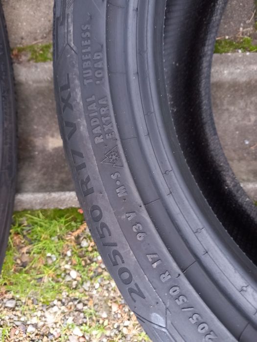 4x Opony Używane Zimowe 205/50R17 Barum