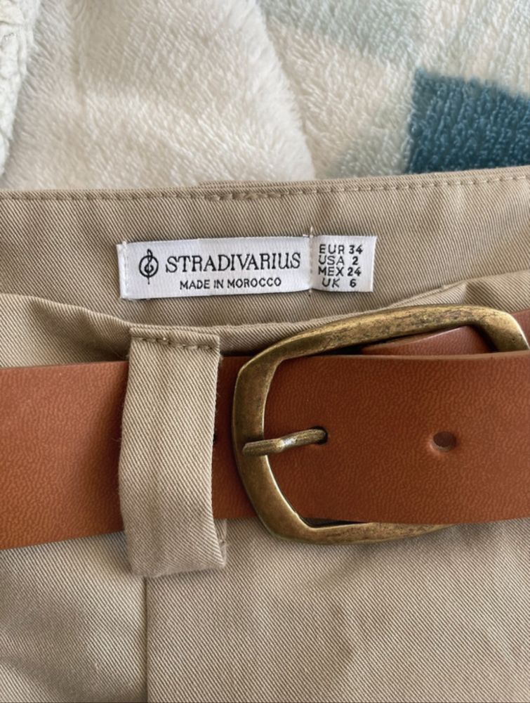 Saia calção stradivarius