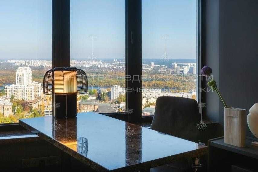 Продажа офиса с VIP ремонтом в Carnegie Tower - Кловский Спуск 7