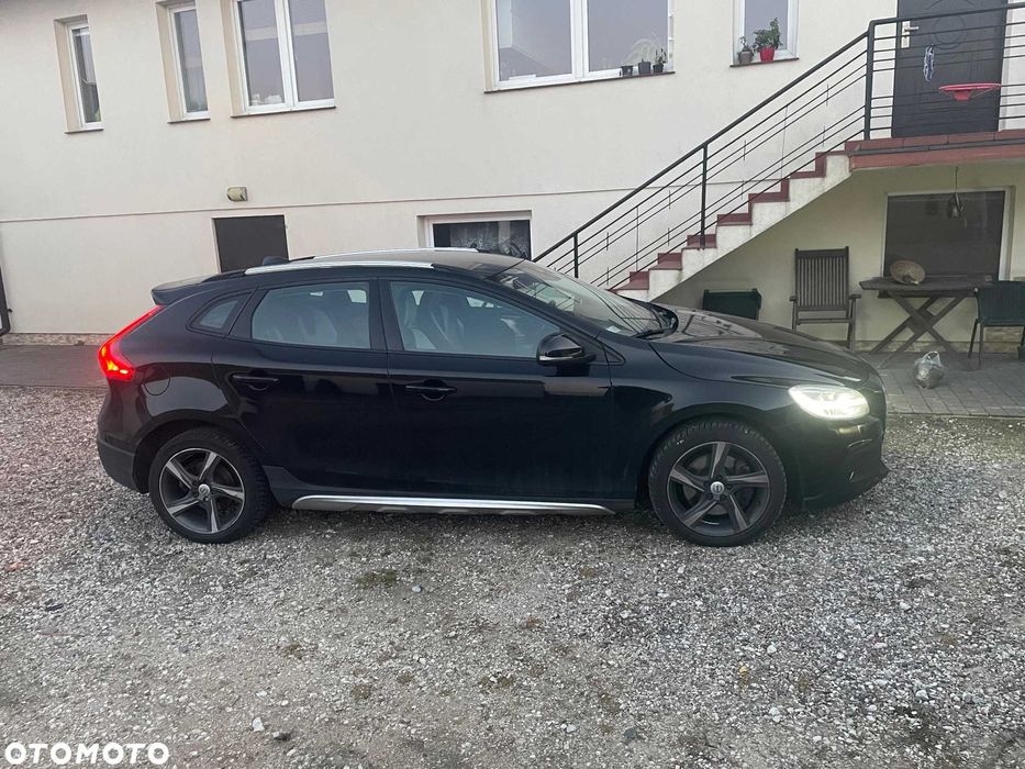 VOLVO V40 CROSS COUNTRY, Led,2,0 diesel, 2016, automat
