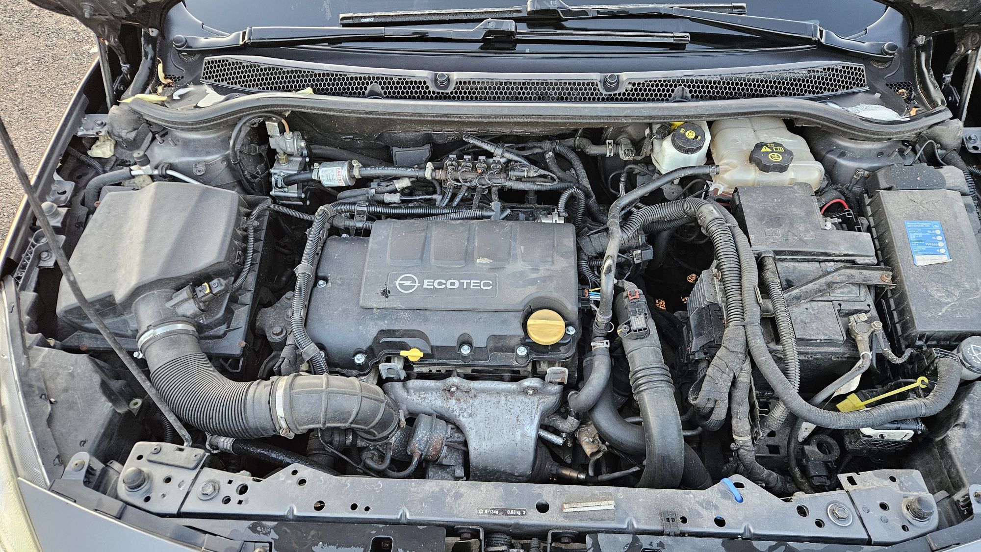 OPEL ASTRA J 1.4T lpg xenon skóra szyberdach podgrzewane fotele i kier