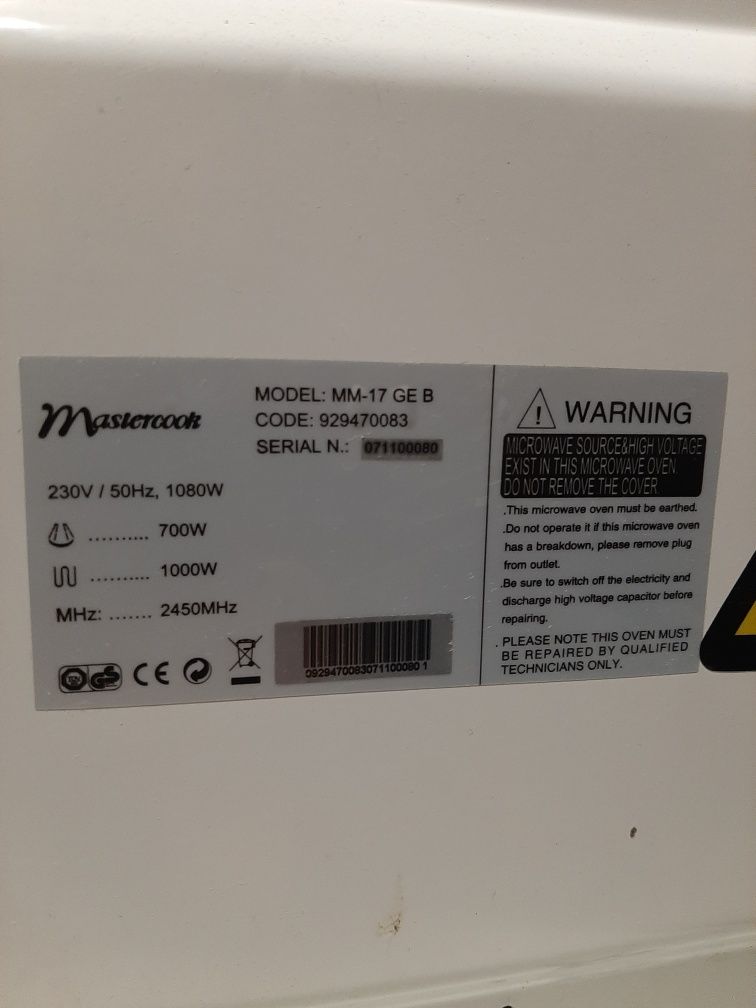 Kuchenka mikrofalowa Mastercook MM-17 GEB uszkodzona nie załącza się