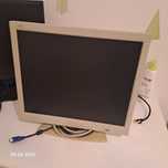 Monitor Philips 15 cali z przewodami