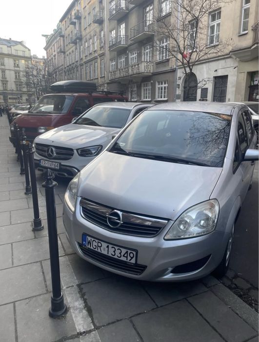 Opel zafira 1.9cdti 2008r.